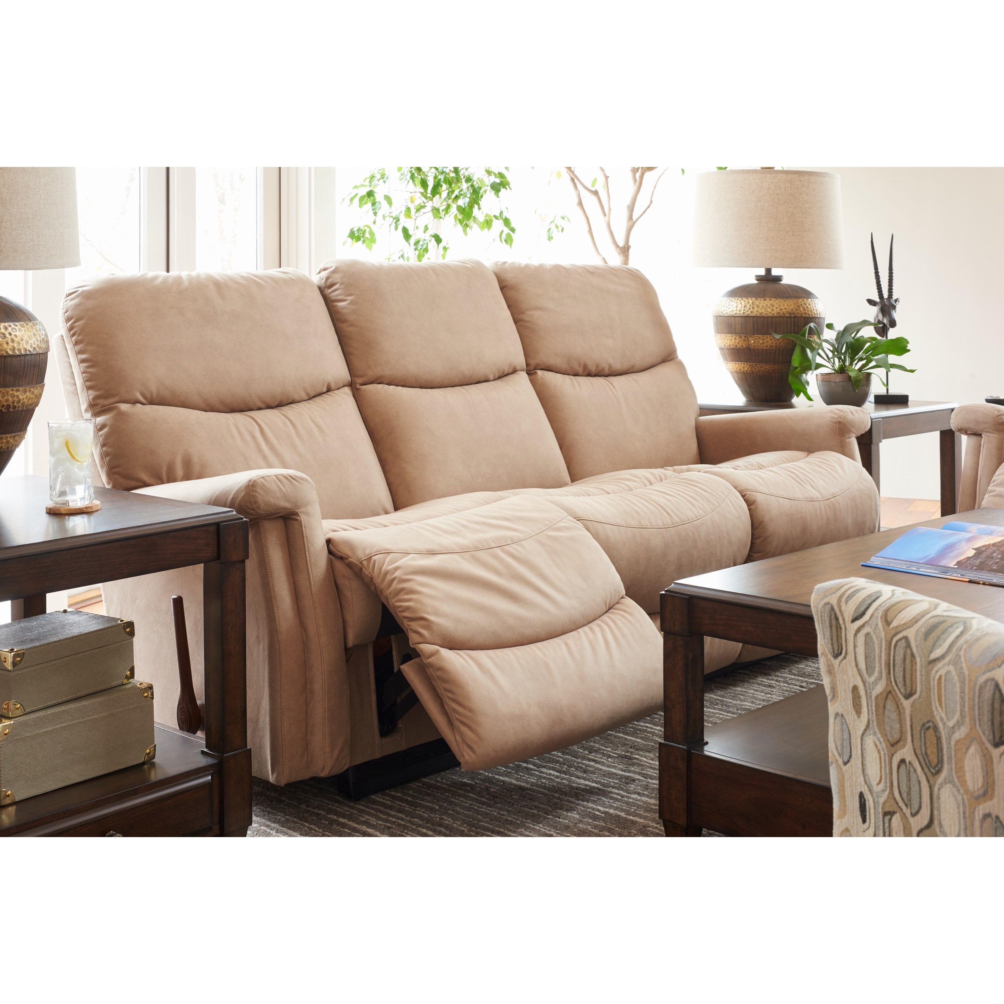 LaZBoy Baylor LZB Casual Wall Saver Reclining Sofa VanDrie Home
